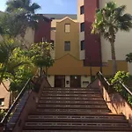 Centrico Primera Linea Del Mar * פוארטו דה סנטיאגו